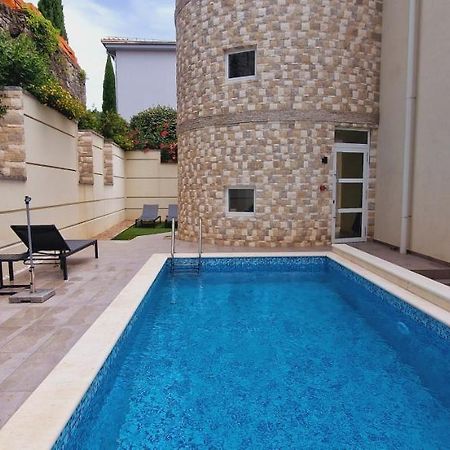 Villa Sunny Icici- Apartment Sky Bagian luar foto