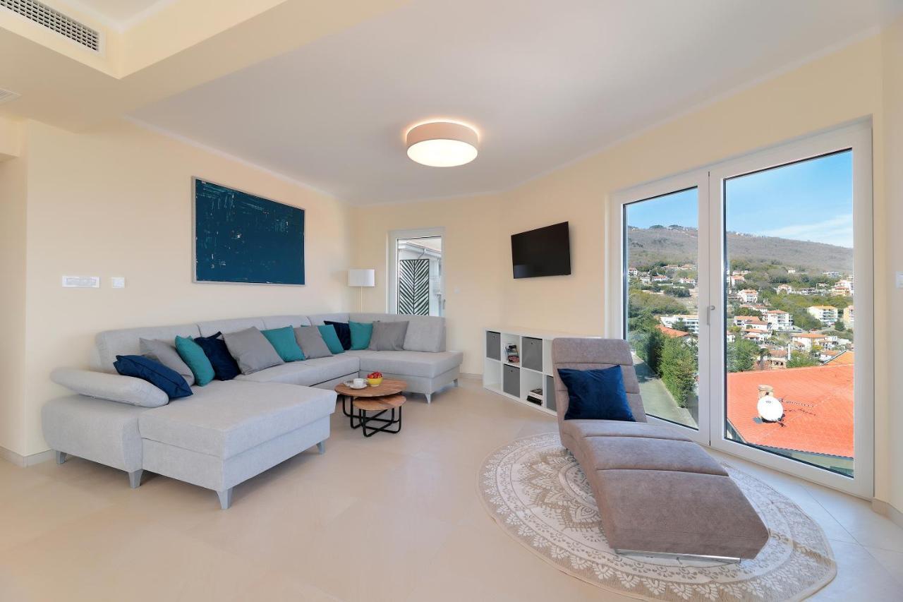Villa Sunny Icici- Apartment Sky Bagian luar foto