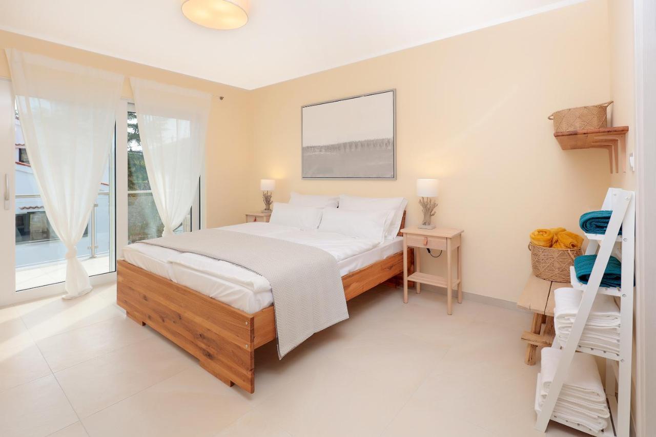 Villa Sunny Icici- Apartment Sky Bagian luar foto