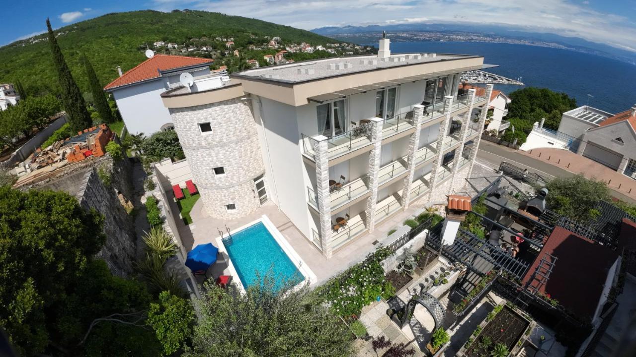 Villa Sunny Icici- Apartment Sky Bagian luar foto