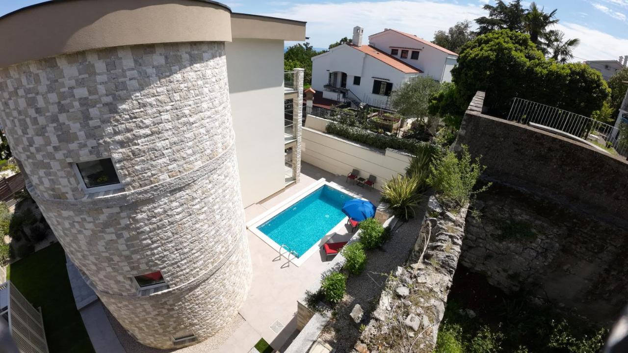 Villa Sunny Icici- Apartment Sky Bagian luar foto